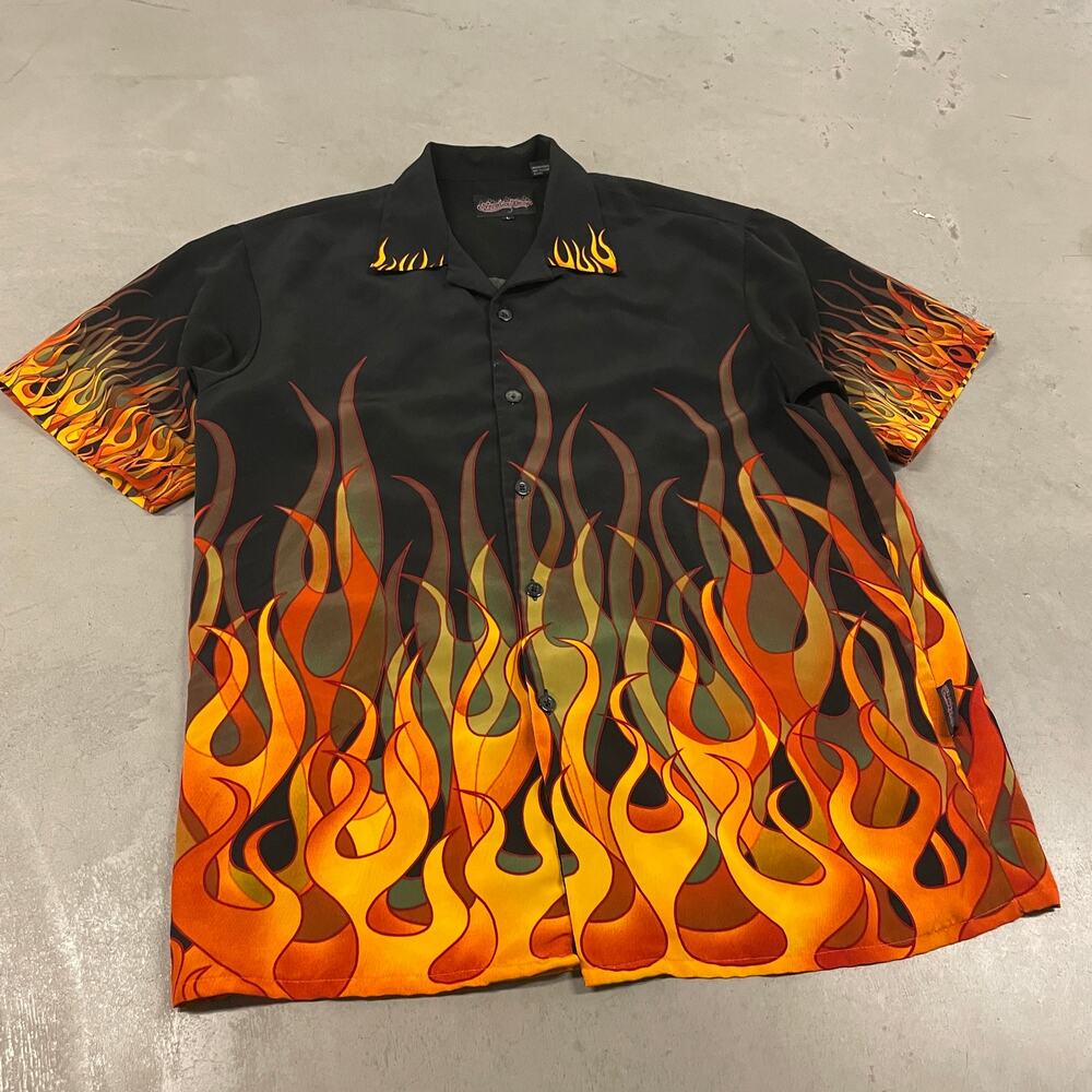 Vintage Y2K guy fieri ahh sapphire lounge button t-shirt